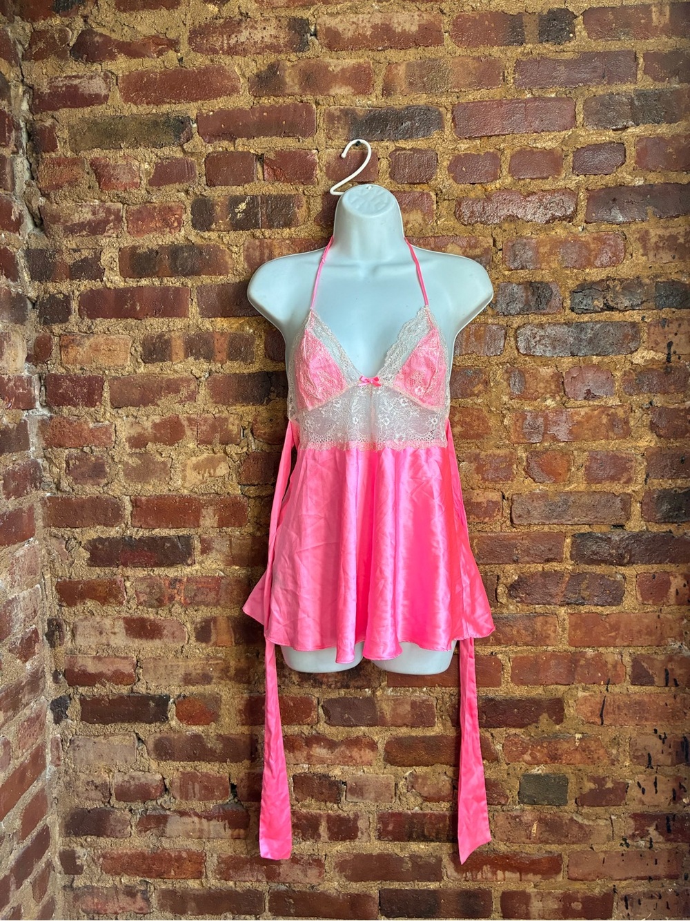 Victoria's Secret Pink Lace Satin Babydoll Chemise Sz. Medium